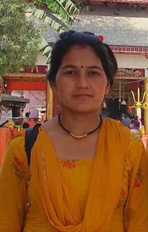 सुपारी खड्का