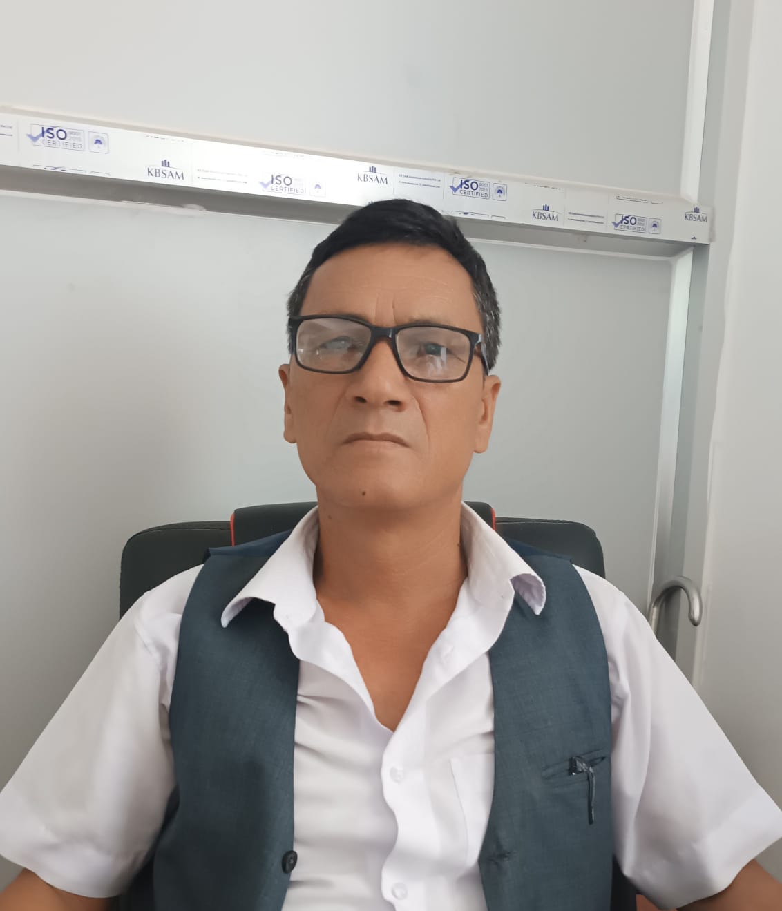 दिर्घ बहादुर खड्का